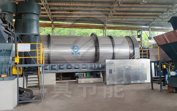 新型污泥干燥機(jī)運(yùn)行現(xiàn)場 新型污泥干燥機(jī)運(yùn)行現(xiàn)場